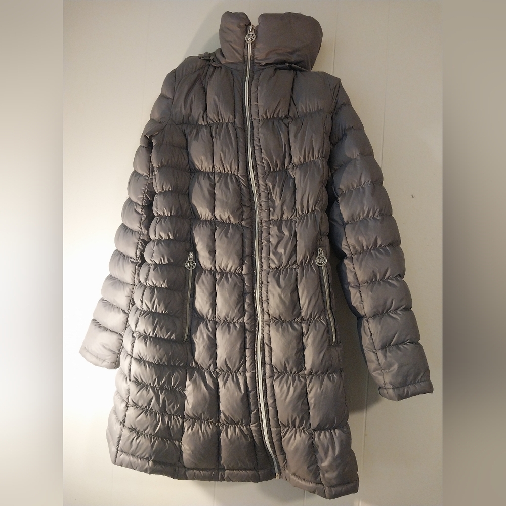 Michael Kors Puffer Jacket - Picture 1 of 6